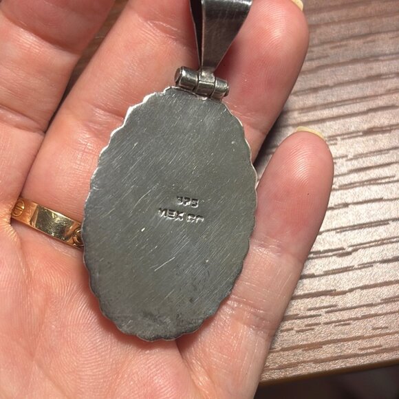 Vintage Silver and Red Stone Pendant Stamped 925 Mexico - Picture 3 of 7